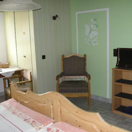 Guest house Georgshof 2*