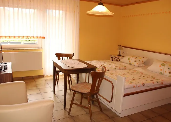 Georgshof Guest house 2*